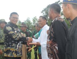 Wujud Sinergi Pemda dan TNI, Sekda Way Kanan Hadiri Upacara Penutupan TMMD Ke-126 di Wilayah Kodim 0427/WK Tahun 2025
