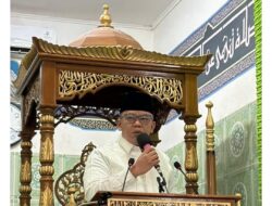 Dari Mimbar Idul Fitri, Sekda Sampaikan Pesan Bupati Untuk Kebersamaan Way Kanan